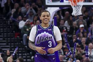 今日NBA凯尔特人vs猛龙低调看直播_今日NBA凯尔特人vs猛龙低调看直播在线观看_免费看直播