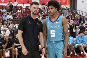 极速WNBA菲尼克斯水星vs印第安纳狂热直播_极速WNBA菲尼克斯水星vs印第安纳狂热直播在线观看_免费看直播