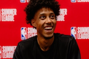 火爆NBA勇士vs国王低调看直播_火爆NBA勇士vs国王低调看直播在线观看_免费看直播