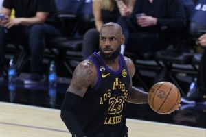 实时NBA灰熊vs勇士直播_实时NBA灰熊vs勇士直播在线观看_免费看直播
