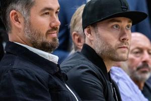 重磅NBA篮网vs雄鹿jrs直播_重磅NBA篮网vs雄鹿jrs直播在线观看_免费看直播